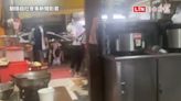 「在地」美食？高雄小火鍋店食材摔地解凍 衛生局要查（翻攝自社會事新聞影音/高雄市衛生局提供 - 自由電子報影音頻道