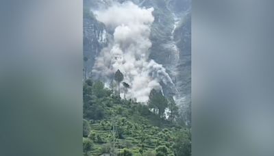 Video: Massive Landslide On Badrinath National Highway, Traffic Disrupted