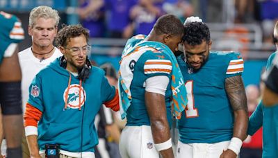 Reportes: Tua no tiene planes de retirarse, pero hay mucha incertidumbre sobre futuro del quarterback de los Dolphins