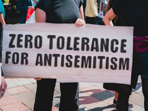 Anti-Jewish, anti-Muslim acts spur surge of reported hate incidents in Oregon