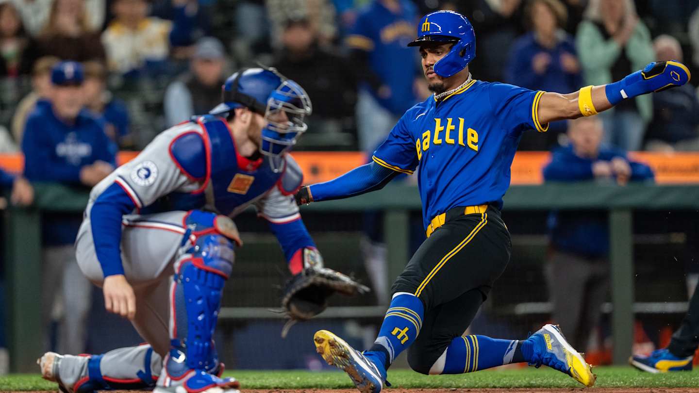 Seattle Mariners Rally Late Against Texas Rangers Bullpen After Jacob deGrom's Return