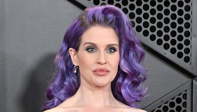 Fans Can Barely Recognize Kelly Osbourne as She Debuts Dramatic Makeover
