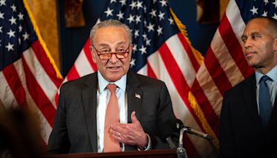 Donald Trump has 'about 10 days' to replace JD Vance—Chuck Schumer