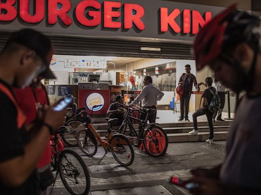 Kushner’s Affinity Takes Board Seat at Brazil Fast-Food Operator