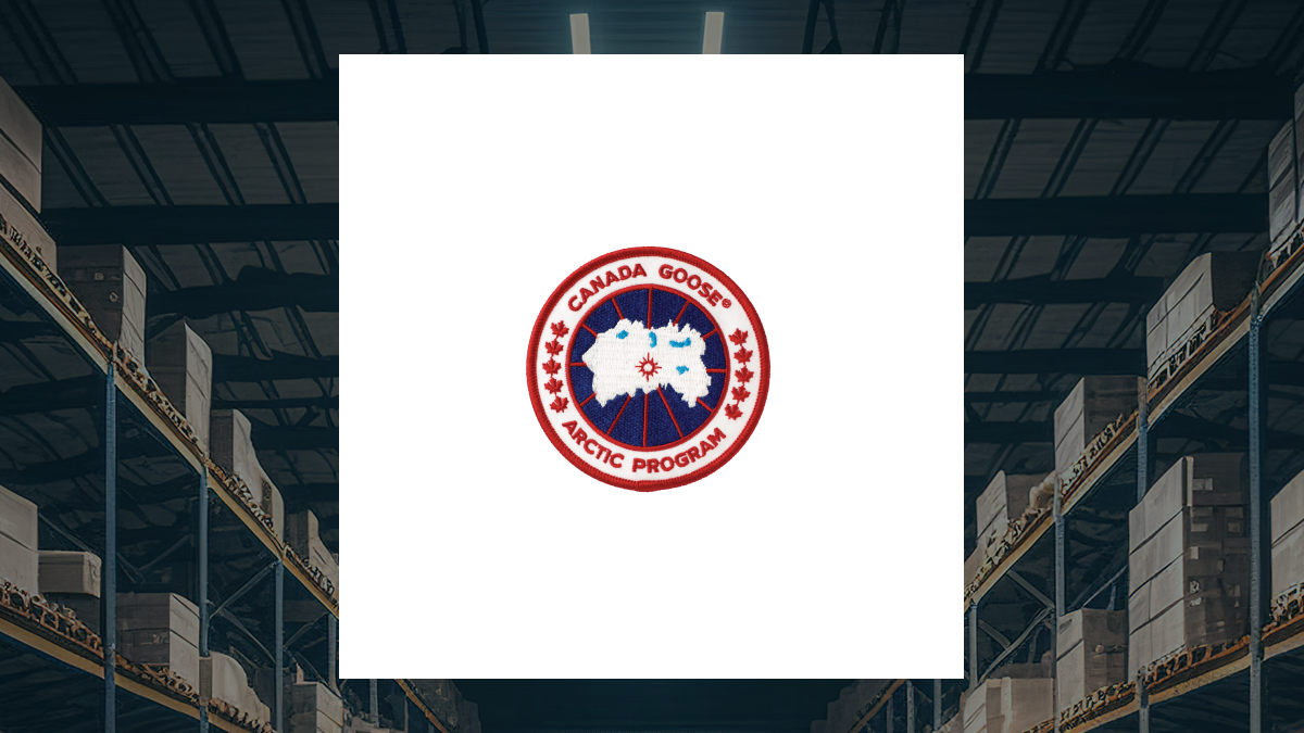 Canada Goose Holdings Inc. (NYSE:GOOS) Receives Consensus Recommendation of “Hold” from Analysts