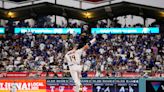 Diamondbacks crush Dodgers in NLDS opener