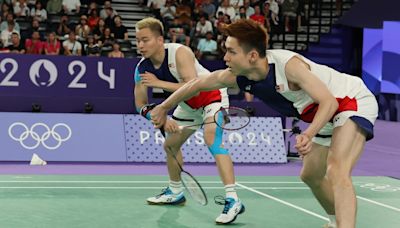 Fighting till the end, men’s doubles pair Aaron Chia-Wooi Yik admit defeat in semifinals
