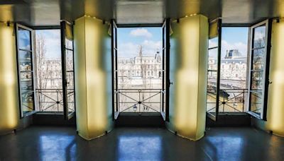 Karl Lagerfeld, venduta a 10 milioni la sua casa futurista con vista sul Louvre