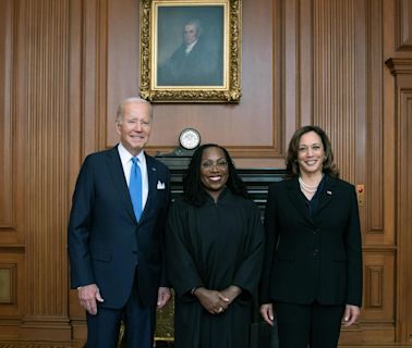 A President Harris might not get any Supreme Court picks – Biden proposes term limits to make sure all future presidents get two