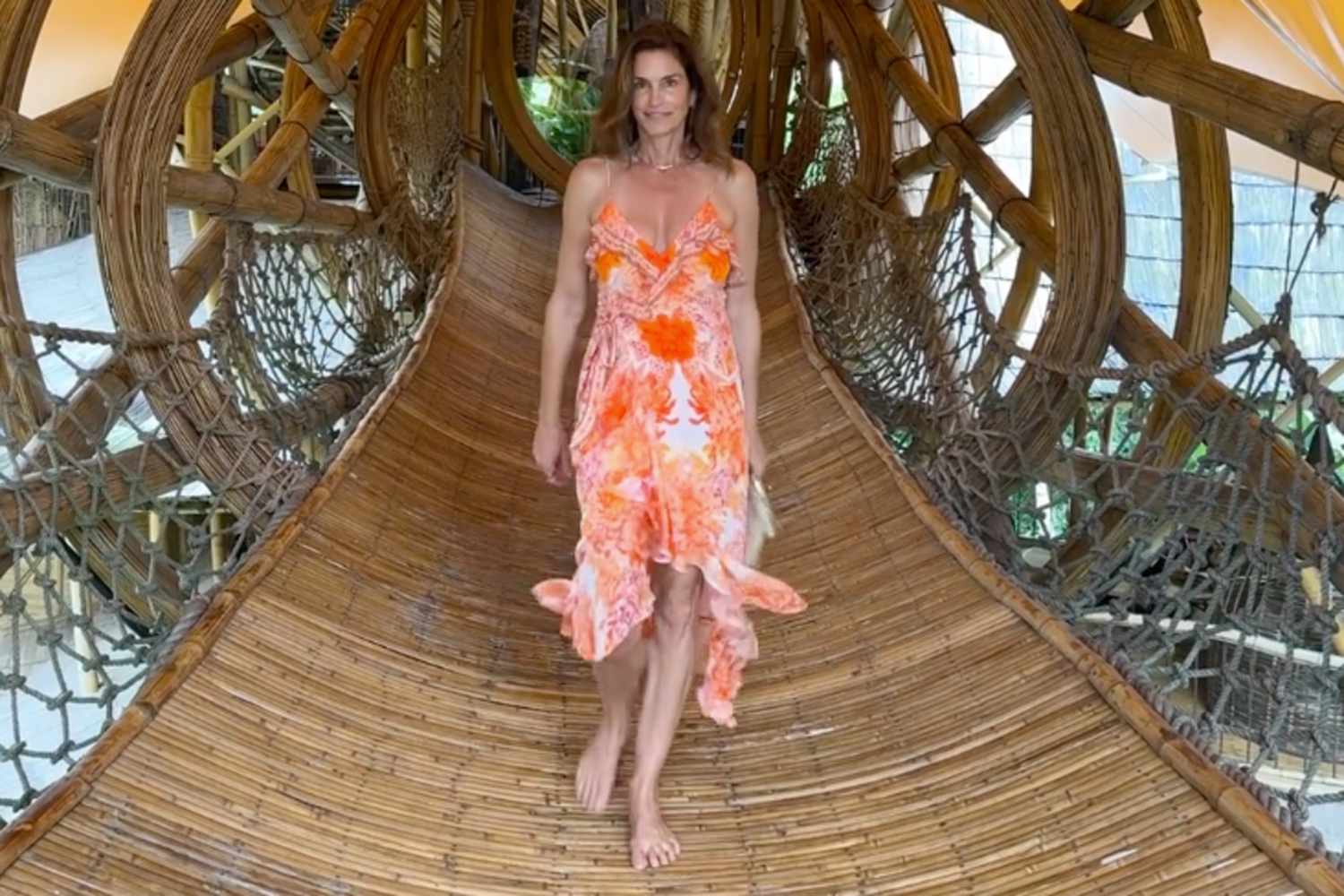 Cindy Crawford's Floral Maxi Dress Included This Breezy Detail That's So Practical for Summer