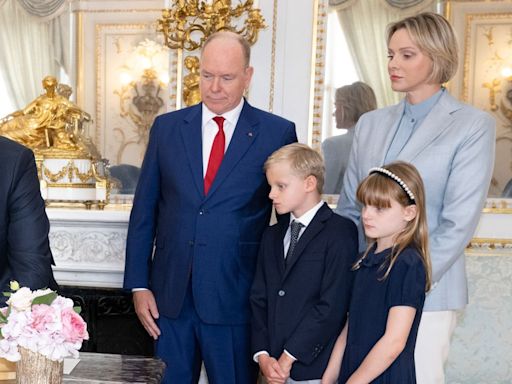 Jacques y Gabriella de Mónaco, en su primer acto institucional