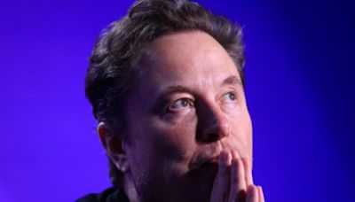 Musk suggests late Twitter disclosure was a mistake, seeks to end lawsuit