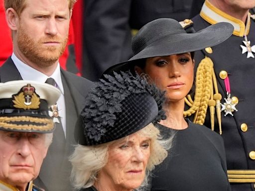 El príncipe Harry y Meghan ya tienen residencia legal en Estados Unidos y se alejan aún más de la familia real británica