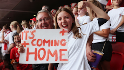 Why do England fans sing Sweet Caroline? Reason why Three Lions supporters have adopted Neil Diamond hit | Sporting News Canada