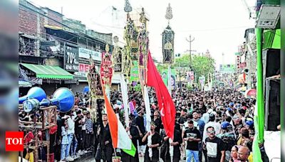 140 akhadas take out processions on Muharram in Ranchi under watchful eyes of 1.5k policemen | Ranchi News - Times of India