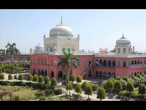 Uttar Pradesh: Sunni Islamic seminary Darul Uloom Deoband bans entry of women into campus