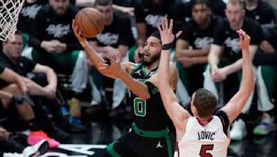 NBA Playoffs: Celtics flex muscle to take 2-1 lead over Heat