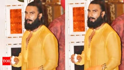 Ranveer Singh enjoys paan at Anant Ambani and Radhika Merchant's haldi ceremony - See photos | Hindi Movie News - Times of India