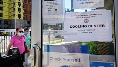 Revisarán protocolos de centros de enfriamiento en el condado de Los Ángeles