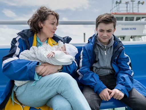 ‘Wholesome’ Olivia Colman film becomes second to top Netflix charts