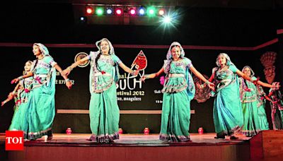 Kajari music: A revival of monsoon romance through social media and concerts | Pune News - Times of India