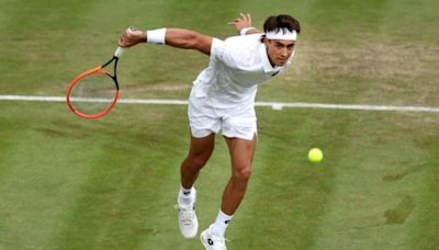 Francisco Comesaña sigue haciendo historia y avanzó a tercera ronda de Wimbledon