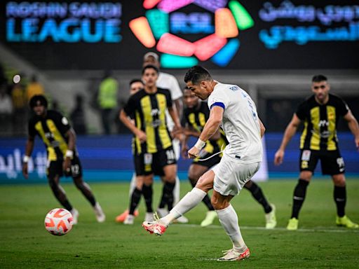 Cristiano Ronaldo hace historia: se convierte en el único futbolista líder goleador en cuatro ligas