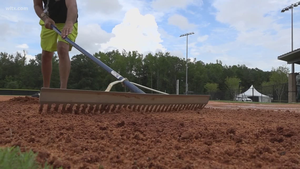 Dixie Youth baseball players arrive in Orangeburg, ready to play