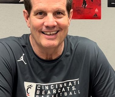 Getting to know new Cincinnati Bearcats basketball 'Shot Doctor' Tim Buckley