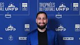 Trophées UNFP: Cabella enrage contre le trophée de Donnarumma