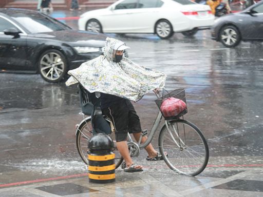 「貝碧佳颱風」最快週三生成！氣象署揭預估路徑 大台北迎接雨彈