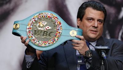 Sulaimán confirma a David Benavídez como retador de Bivol y Beterbiev - La Opinión