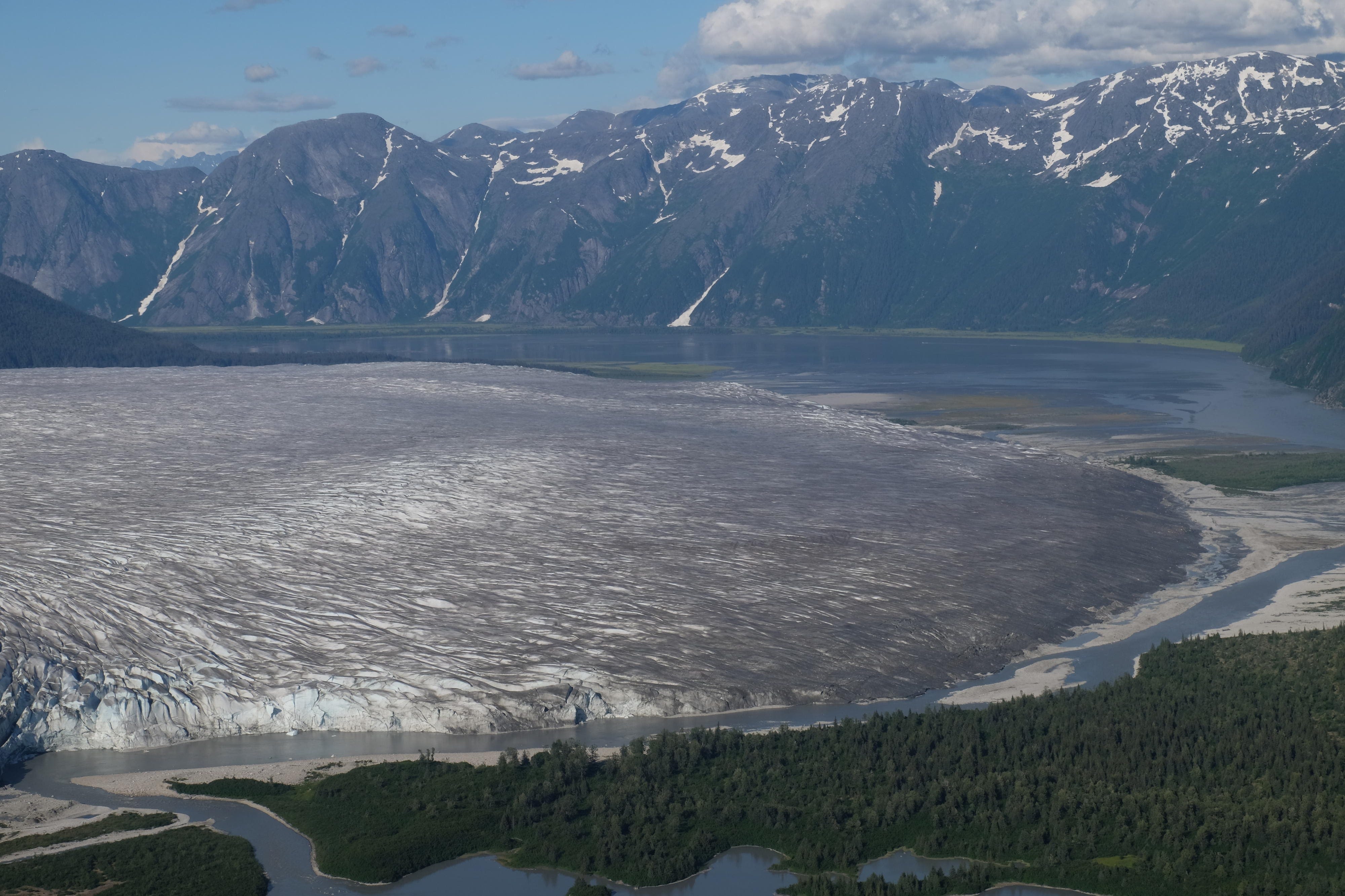 Glacier melt is accelerating in Alaska, study says. Dire news for rising seas?