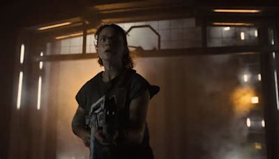 ALIEN: ROMULUS Star Offers Insight on Practical Effects and Sigourney Weaver's Influence