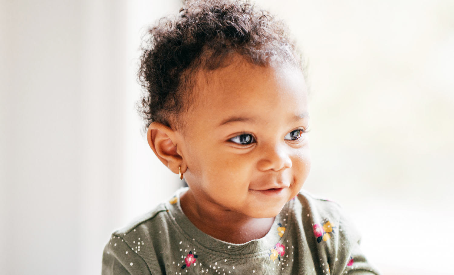 110 baby girl names that start with 'S'