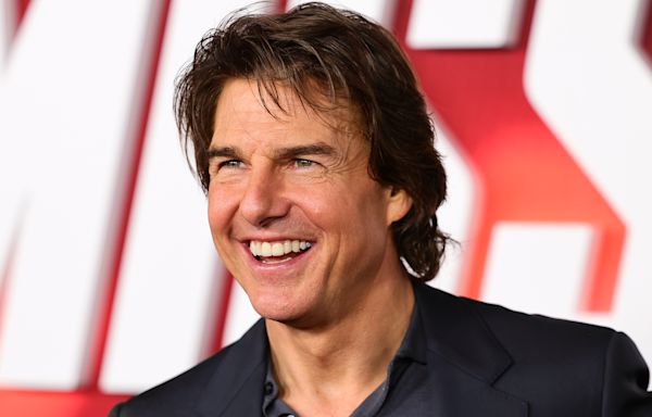 Tom Cruise’s Net Worth Reveals How Much He Makes For Mission: Impossible & Other Blockbusters