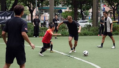 《足球》本田圭佑來台推廣4v4賽制兒童足球賽 培養小球員獨立性