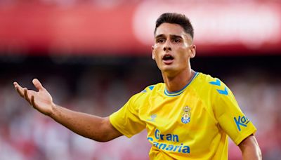 Torino and Villarreal raid Las Palmas for standout defenders