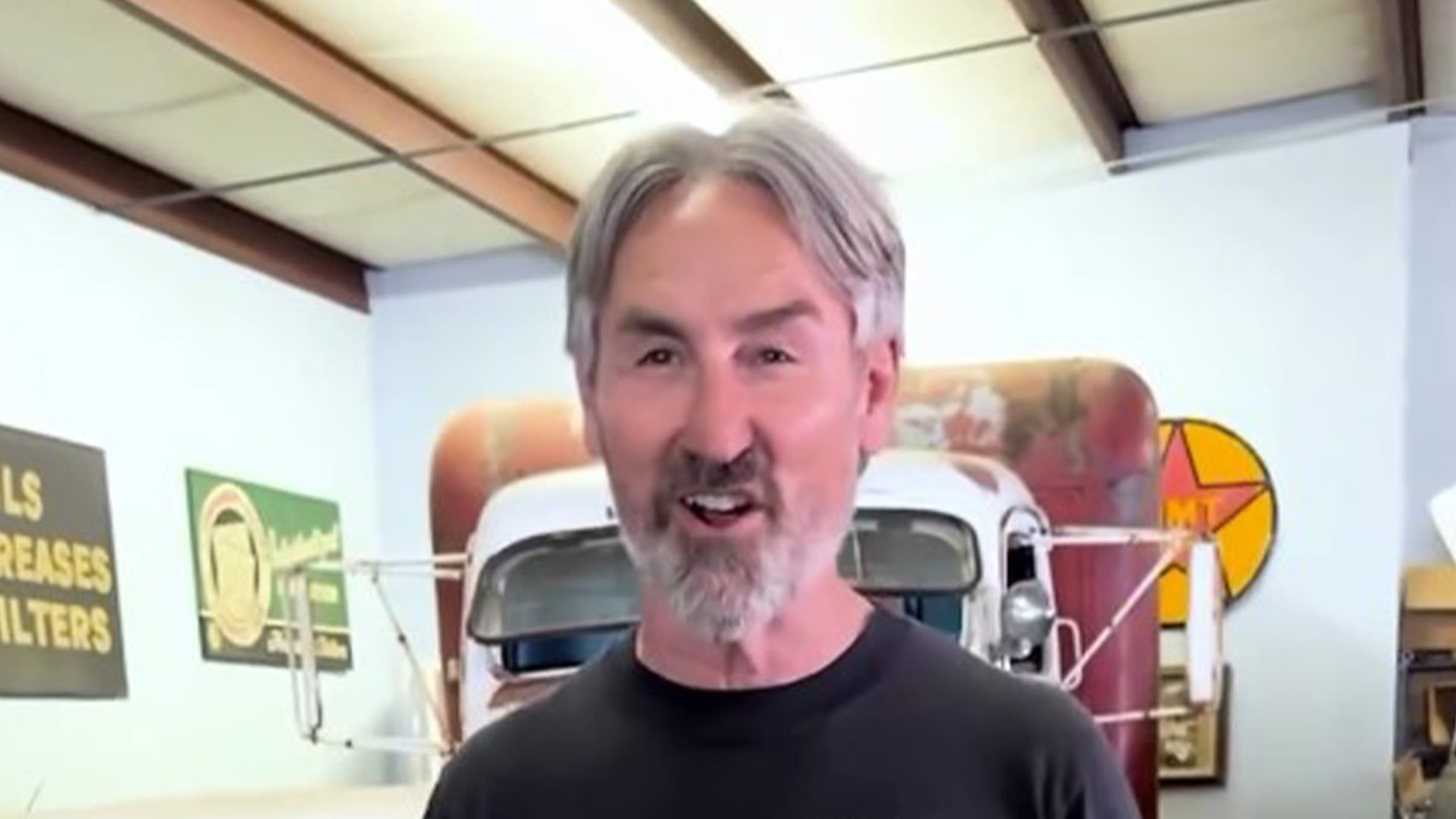 American Pickers' Mike Wolfe’s store posts photos filled with customers