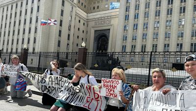 Rusia declara agente extranjero al mayor movimiento de esposas contra la movilización para la guerra en Ucrania