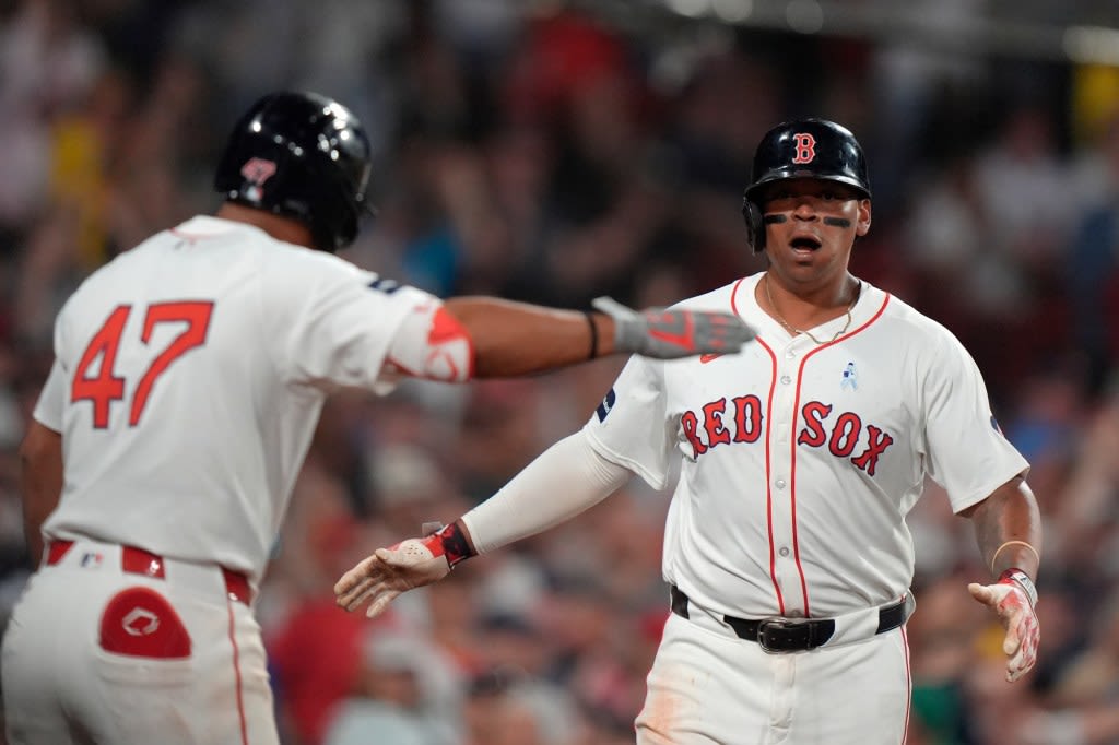 MLB notes: Surprise, surprise: Red Sox emerging as contender in AL Wild Card race