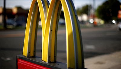 ¿Hasta qué hora sirven desayunos en los McDonald’s de Florida?