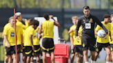 Nuri Şahin on Borussia Dortmund’s striker options: “I can’t imagine that we will go into the season with four strikers.”