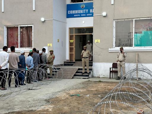 Polling begins in 6 districts of J&K, 239 candidates in fray