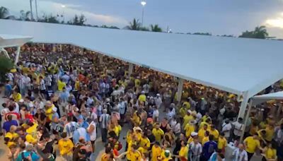 Hinchas ingresaron sin control y la policía abrió las puertas para evitar más caos en Miami - MARCA USA