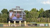 Sonny Dykes takes in TCU super regional contest.