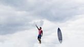 VIDEO: Gabriel Medina, el brasileño que rozó el 10 olímpico en una increíble ola en el surf de París 2024