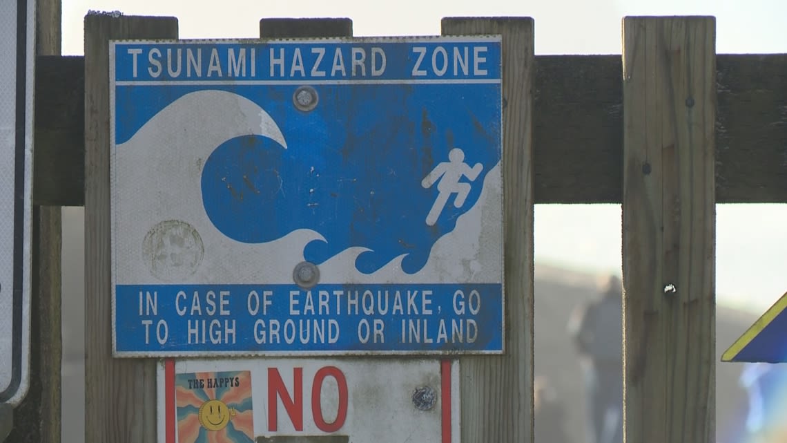 Cannon Beach fire officials testing tsunami warning sirens