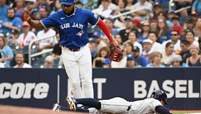 Spencer Horwitz, George Springer homer as Blue Jays hold on for 7-6 win over Astros