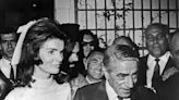 Nueva biografía sobre Jackie Kennedy detalla romance con el diseñador de la tumba de JFK